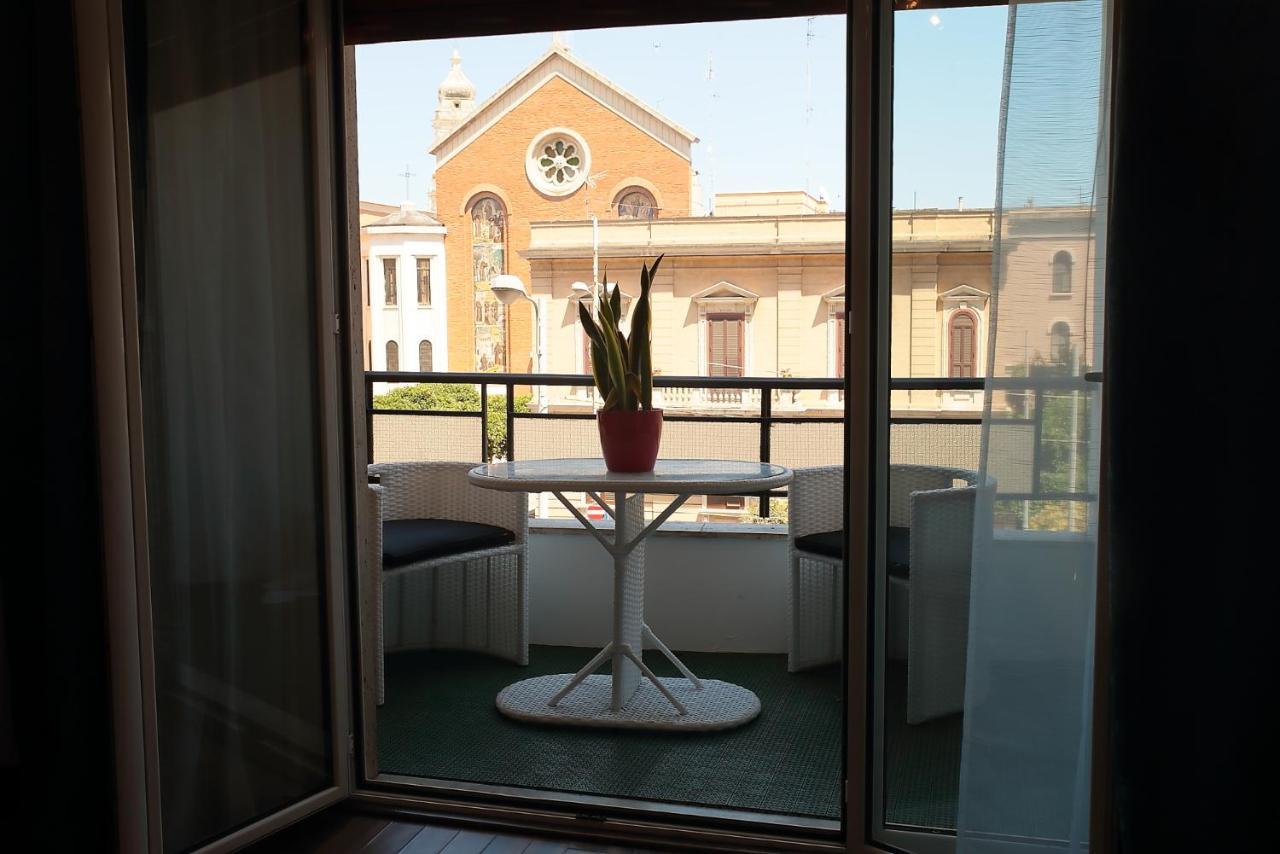 Hotel L.T. Savoia Palace & Cavour C.L. Bari Exterior foto